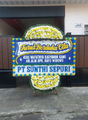 Papan Bunga Duka di Karang Anyar